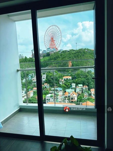 Chính chủ bán cắt lỗ 450Tr căn 2PN 53m2 View Biển,Cầu Bãi Cháy. Sổ đỏ tại trung tâm du lịch Hạ Long