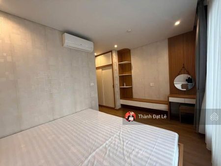 Chính chủ bán căn 2PN 68m2 chung cư Greenbay Bim 30 tầng, trung tâm du lịch Bãi Cháy, Hạ Long.