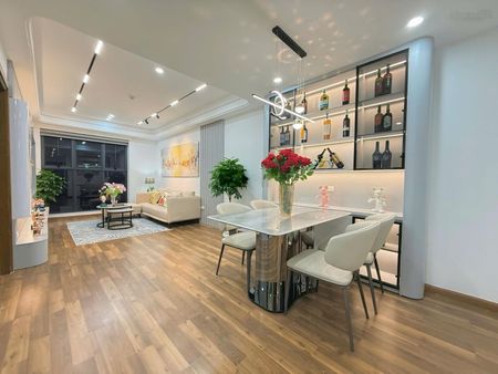 Hàng hiếm!Cực rẻ! Chính chủ bán gấp căn 98m2, 3PN toà CT2, KĐT Mỹ Đình 2, giá 6,1 tỷ. LH 0968989239