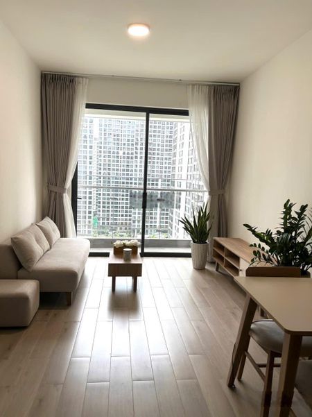 Chính chủ Bán căn 2PN Góc Toà A Masteri Centre Point FULL nội thất giá Rẻ, view hồ bơi.