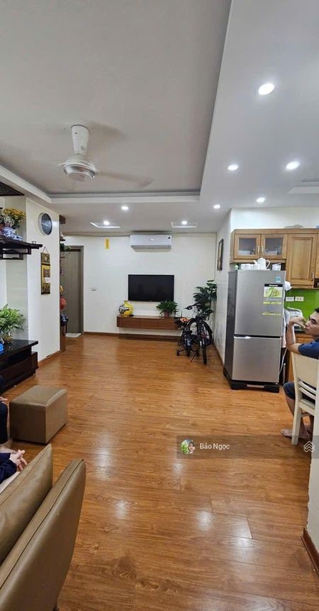 BÁN CĂN HỘ CHUNG CƯ Tòa ct1 KĐT XA LA HÀ ĐÔNG, HÀ NỘI 75m2 ngủ 1vs ,sổ đỏ lâu dài, giá 3,xx tỷ