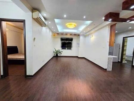 Bán cc cao cấp phố vọng dt 120m gồm 3 ngủ 1 khách bếp 2 ban công giá 9.8tỷ