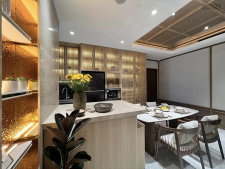 Bán căn góc Essensia Sky, 81m2, 5,4 tỷ, hàng hiếm đẹp. LH chốt ngay với chính chủ 0938985188