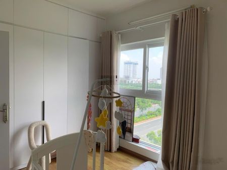 Chính chủ cần bán căn góc toà Vườn Đào. Diện tích 97.5m2 .