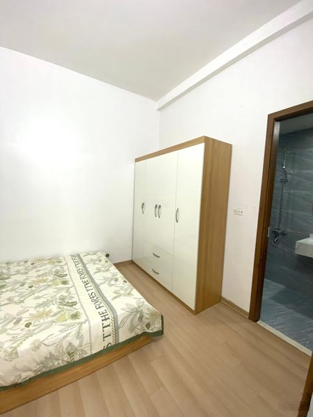 Cần Bán căn hộ chung cư Toà CT12B, KĐT Kim Văn Kim Lũ Hoàng Mai, DT 55m2, 2PN, 2VS, full nội thất