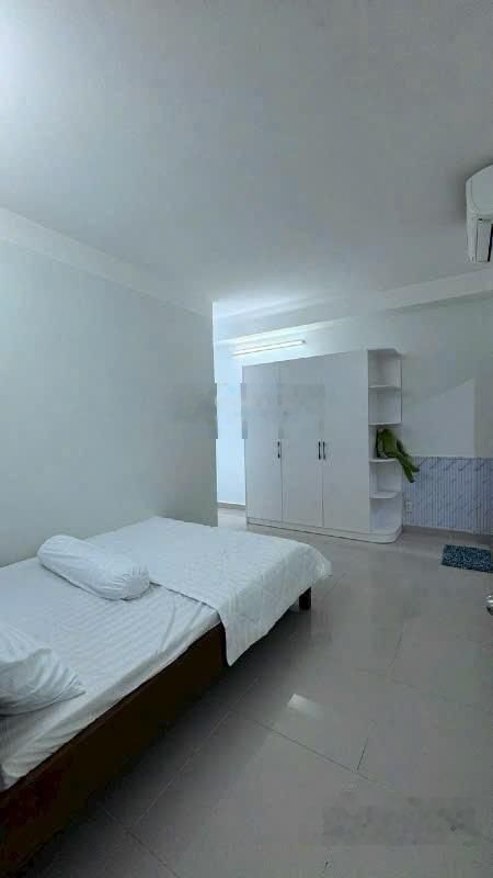 Bán căn hộ 2pn có NT- sỏi hồng riêng -View Phú Mỹ Hưng- Cc BellezaQ7- Dt 78m2- Giá 3.5 tỷ