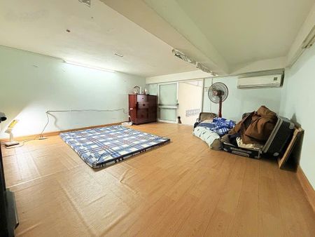 Căn hộ tầng trệt chung cư H2 Đinh Bộ Lĩnh.