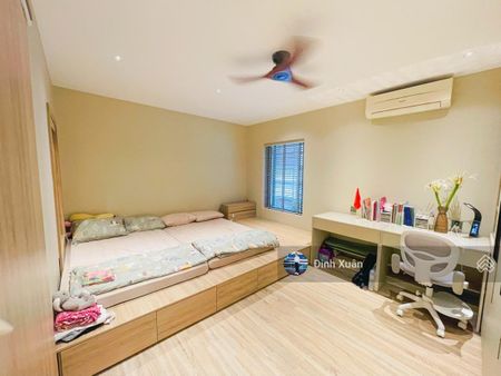 Cực hiếm!! Tập thể giải phóng 62/100m, căn góc, 3 ngủ, full đồ ở ngay, chỉ 4,35 tỷ