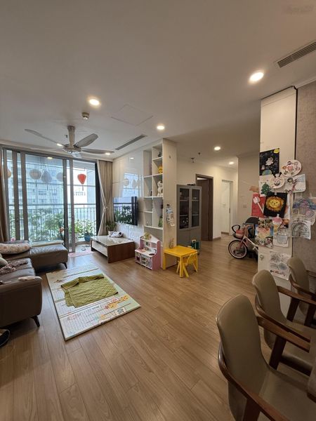 Bán căn hộ toà Vinhomes Gardenia, Hàm Nghi, căn góc, 3 ngủ, tầng cao, siêu thoáng, full nội thất