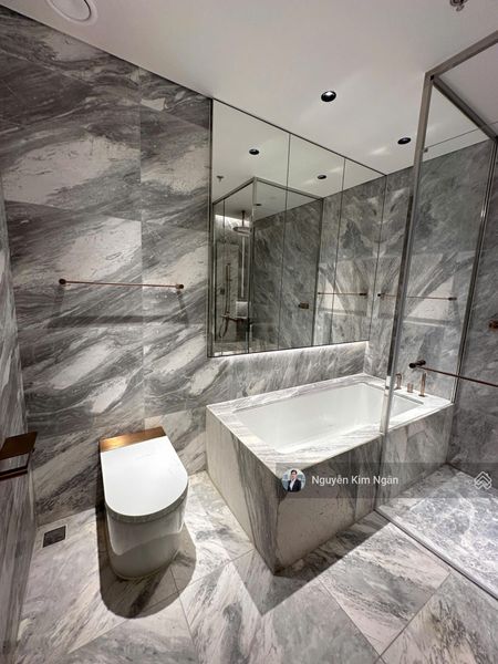 Bán gấp căn hộ 2PN - 78,22m2 tòa Sea - JW Marriott chỉ 31,5 tỷ all in giá tốt nhất thị trường