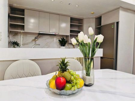 Gấp. Chủ gửi bán gấp trong tháng căn hộ Happy Valley PMH, căn góc, view sông, 100m2 - 8,9 tỷ