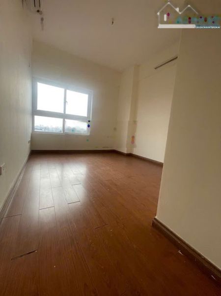 Cần bán căn hộ 3PN CT18 Việt Hưng (Happy House) Long Biên Hà Nội, làm việc trực tiếp với chủ