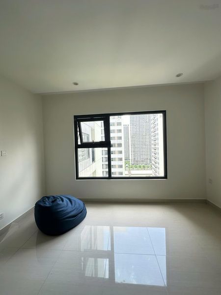 Duy nhất 1 căn sót lại studio 33,6m2 view hồ cá koi cực đẹp, toà s6 - giá bán: 1ty650 all in