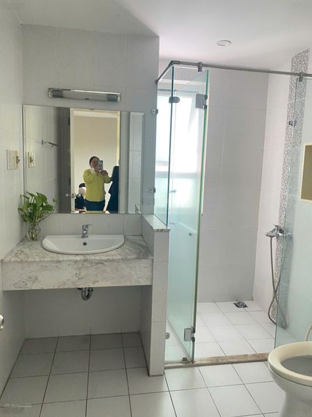 Bán căn hộ cc cao ốc phú nhuận, 2pn, 115m - lầu cao thoáng mát, view đẹp
