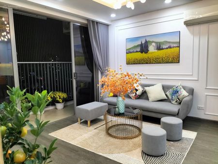 Tôi cần bán căn góc 3 ngủ 100m2, nhà mới giá 7,x tỷ và căn 3 ngủ 90m2 có sổ lâu dài tại Gold Season