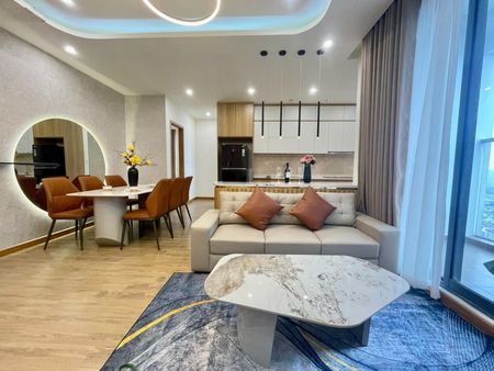 Hiếm - Chính chủ Bán căn hộ Thiên Niên Kỷ, 61m2, 2 ngủ, 2WC, full đồ, tầng trung. Giá: 5,5 tỷ