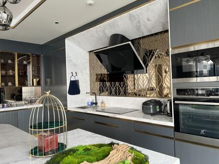 Vinhomes golden river ( ba son) duy nhất 1 căn 4 pn vòng cung giá chỉ:48tỷ ngân hàng hổ trợ vay 80%