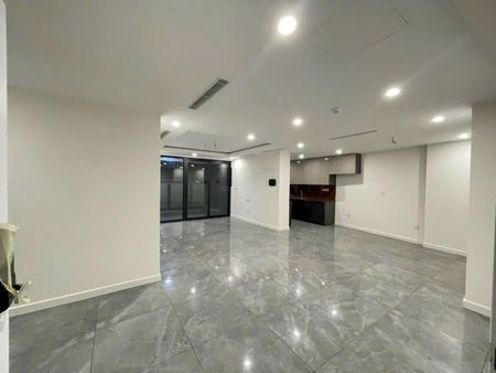Gía siêu tốt chỉ 8.35 tỷ 3PN 2WC 165m2, view sông, Đông Nam, nhà mới 100% chưa ở. LH 0357313179