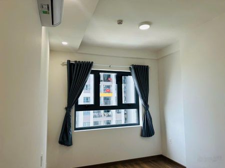 Bán Gấp Căn Hộ 2PN-2WC-67m2 Chung Cư Q7 Riverside Complex ( Chỉ Bán Tiền Mặt )