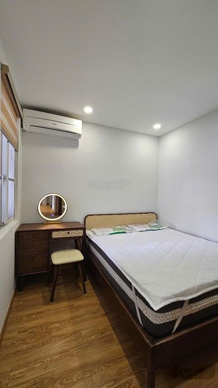Bán căn hộ Sky Garden 3. DT 68m2 Nhà đẹp- mới- sẵn khách thuê 16 triệu-lầu cao- giá 5.050 tỷ (TL)