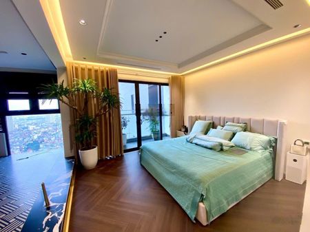 Cần bán căn hoa hậu dự án 24T2 Trung Hòa Nhân Chính, DT 160m2, 3N3WC, full đồ, có slot, giá 11,5 tỷ