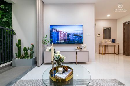 Căn hộ The Emerald 68 chỉ 20% nhận nhà + sổ, view sông SG, giá tốt nhất thị trường