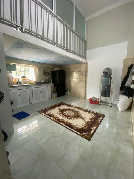 Nhà xã hội Định Hòa. Lầu 1 decor 670 triệu. Có sổ hồng. Thuê: 3,5 triệu/tháng. Toàn quốc mua được