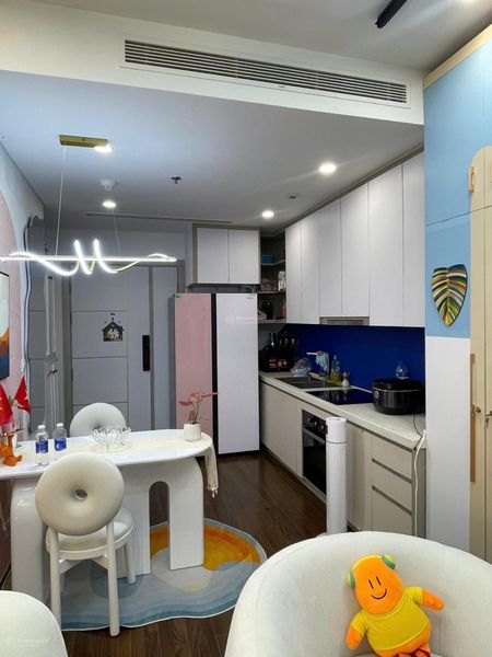 Masteri công năng 3PN full nội thất tầng trung đẹp
