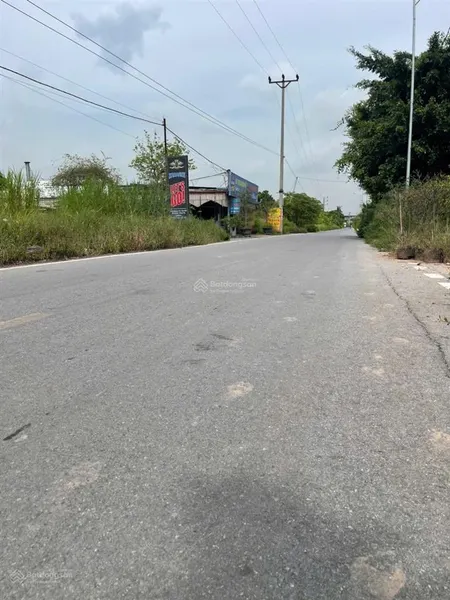Chính chủ gửi bán 90 m2 đất trục chính kinh doanh mặt ngoài đấu giá phượng trì văn giang hư