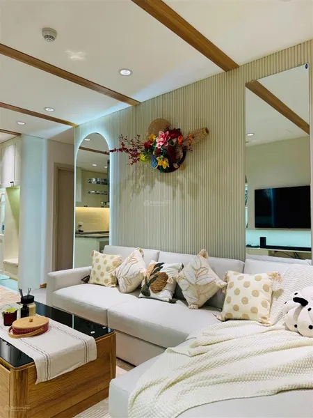 Cắt lỗ 900 triệu, cho thuê được ngay 38 triệu/th căn hộ sam towers mặt sông hàn, 92m2