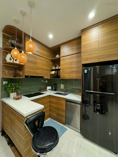 Cần tiền bán gấp căn hộ 1 ngủ+ Full nội thất tòa S4 giá 3,1 tỷ diện tích 43m2 (giá chuẩn)