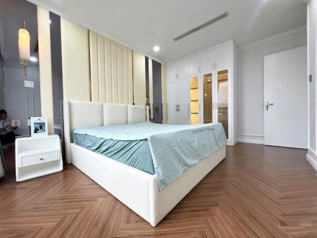 Đẳng cấp 5 sao 52m2/1tỷ768 SHR, dọn ở, mới, vay 80%