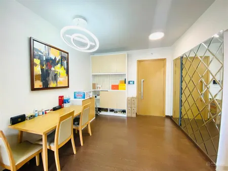 Chỉ còn duy nhất căn 1pn vista verde, view nội khu sổ hồng sẵn, 5.5 tỷ bao phí