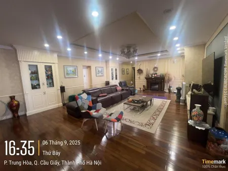 Độc quyền bán ch dạng penthouse 4pn 380m2 tại n05 hoàng đạo thuý, ban công đn. 0327.,005.,007