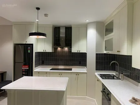 Bán căn hộ sunrise riverside, đã có sổ 2pn 2wc full nội thất chỉ 4,6 tỷ nhà đẹp, lầu cao