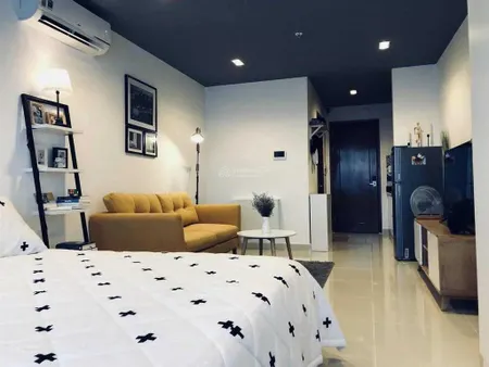 Bán căn hộ sky center ~35m2 = 2.3tỷ full nội thất, bao hết thuế phí sang tên, cam kết ko đăng ảo.