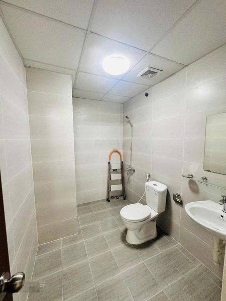 Căn hộ ct3c kđt mới nghĩa đô - 44m2 - 2n1vs - tầng cao - full nội thất