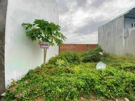 Bán nhanh lô đẹp 650tr/100m2 ngay khu dân cư đ.lý phật mã, p.bình khánh, tp long xuyênan giang,shr