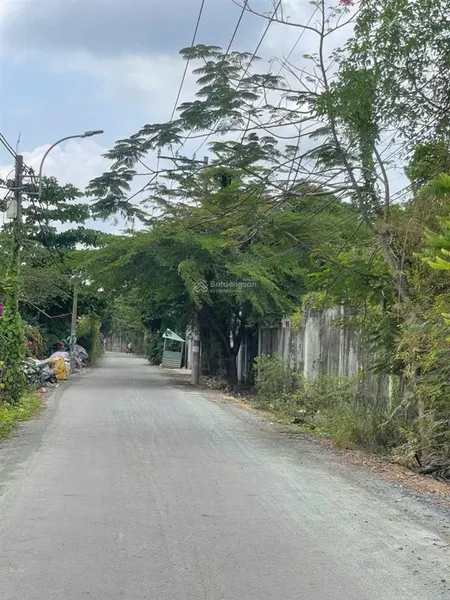 Bán đất hỗn hợp dt khủng 5 hecta có sổ hồng riêng đường xe tải giá 4 triệu/m2 phong phú, bình chánh