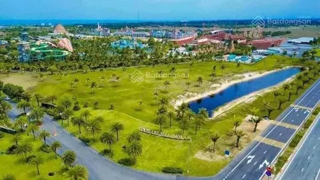 Lô đất biển ngay đường đi thẳng ra biển