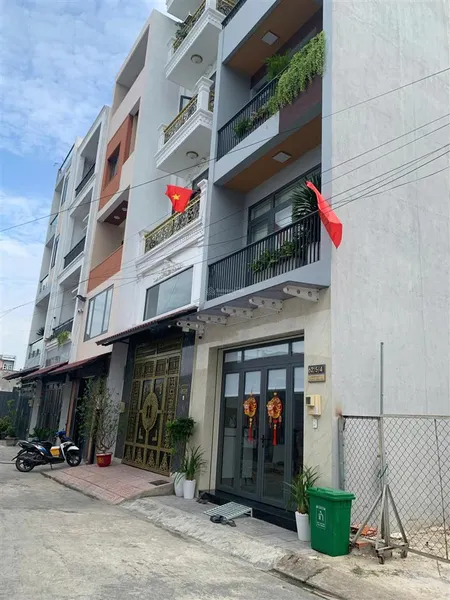 Cần bán đất trống đường số 7 20m vào 1 sẹc đường 8m phường bhh (23,8m*24,95m) 0932 140 ***
