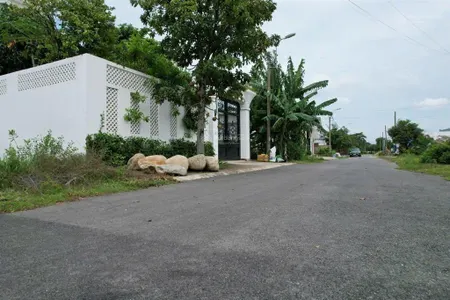 Bán đất nền liên phường quận 9, 380m2, giá 74 tr/m2