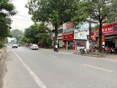Hiếm đấu giá x1 ,phân lô, vỉa hè rộngđường 3 ô tô 7 chỗ tránh nhau 50m đến view hồ đẹp nhất