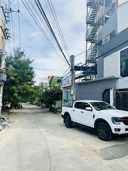 Bán lô đất hẻm 47 nguyễn chích, phường bắc nha trang 100,4m2 ngang 5m giá 3,6 tỷ