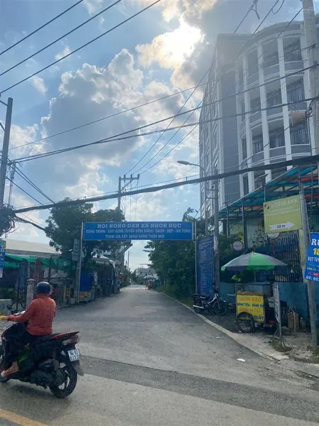 Bán đất hẻm xe hơi 1874 lê văn lương, nhơn đức nhà bè dt 132,6m giá 36tr/m2 hàng hiếm 0909 519 ***