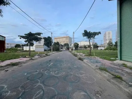 Không ở nữa nên bán lai 68.4m2 nhựa tại bình hòa, vsip 1 giá 2ty550tr có hỗ trợ ngân hàng