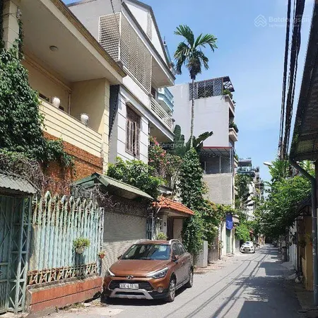 Bán đất 20,6 tỷ, 142,1 m2 lạc long quân, tây hồ, giá cực chất hàng hiếm, ô tô vào đất.