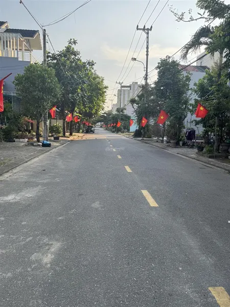 Bán lô lưu văn lang sát bãi tắm sơn thuỷ minh tuyết nhà đất biển ngọc