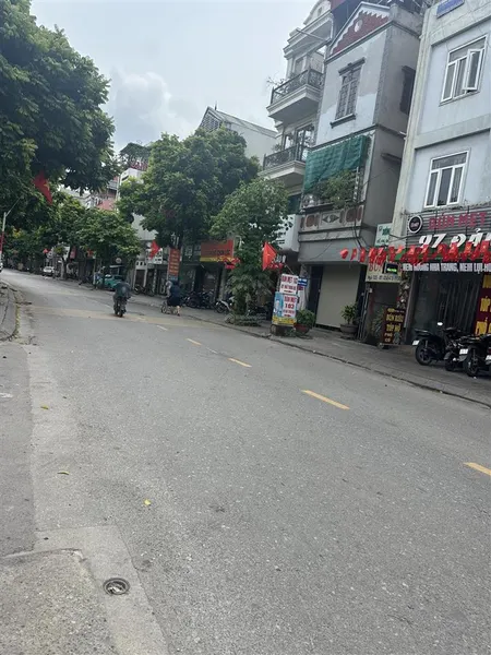Bán 70m2 sát phố đản dị ô tô tải thông vòng quanh gần bv đông anh chỉ 8x tỷ