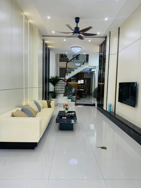 Bán nhà mặt tiền Trưng Nữ Vương, Hải Châu